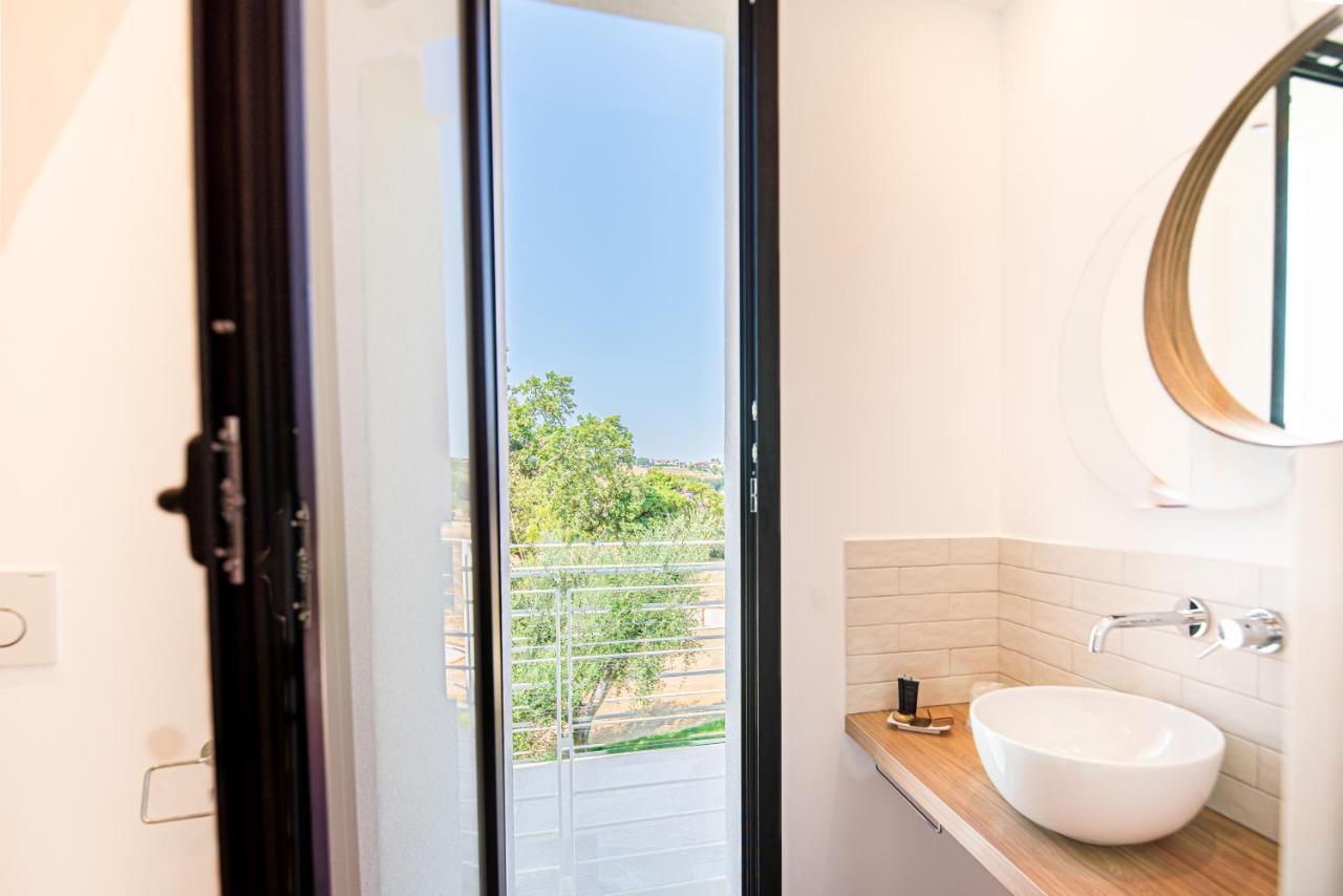 La Perla Relais Bed & Breakfast Нумана Екстериор снимка