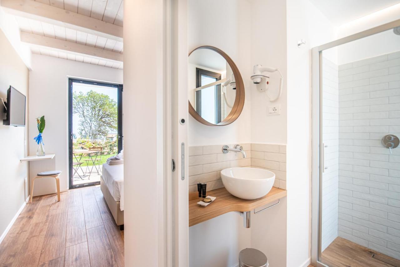 La Perla Relais Bed & Breakfast Нумана Екстериор снимка